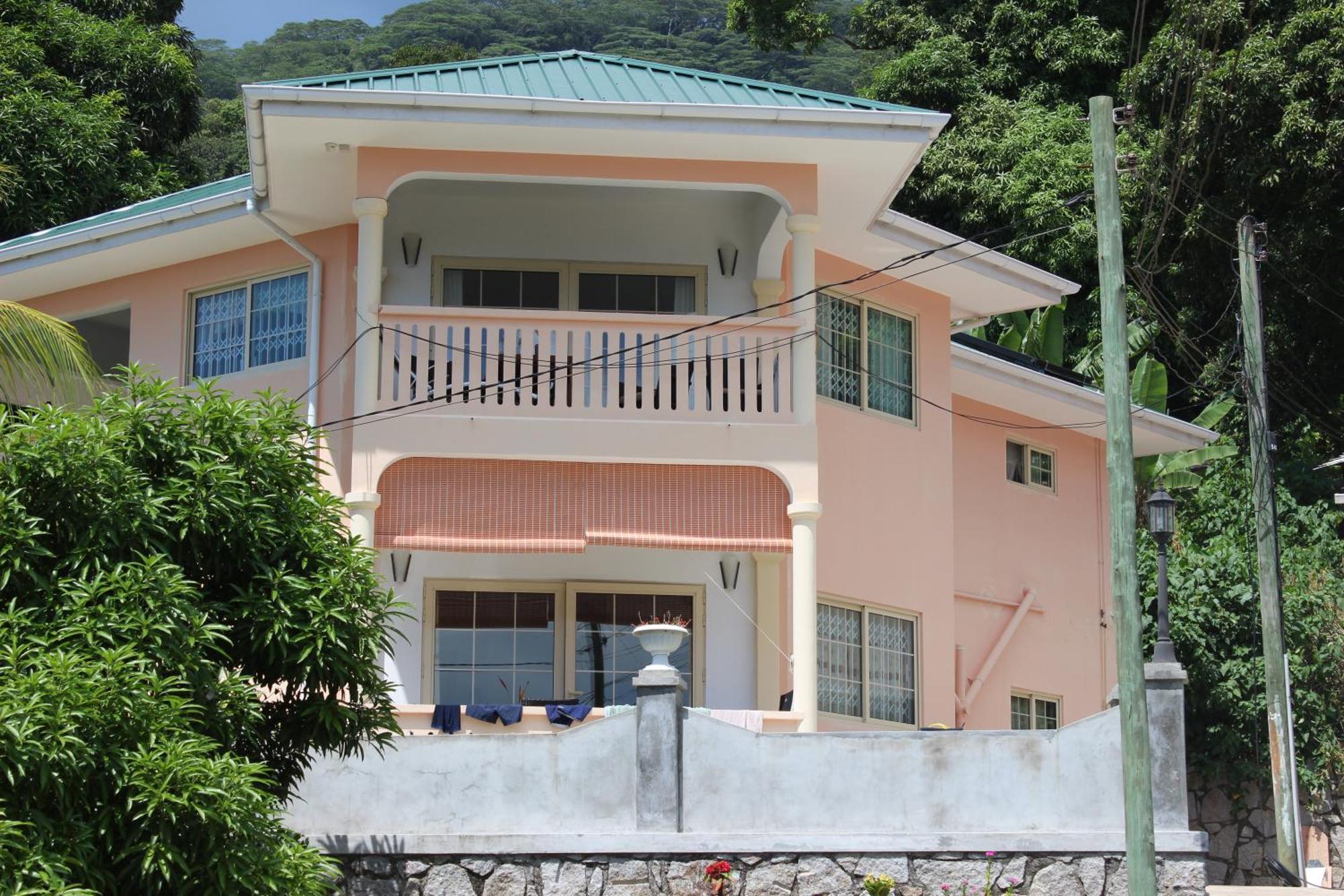 Korrine'S Cottage Horizon Beau Vallon  Eksteriør billede