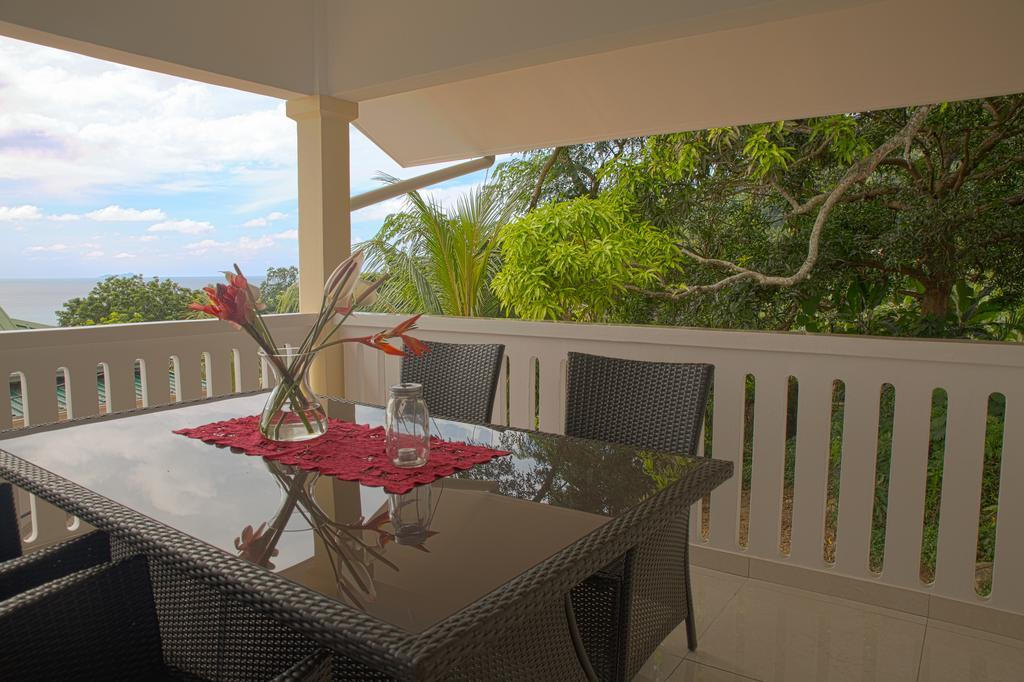 Korrine'S Cottage Horizon Beau Vallon  Eksteriør billede
